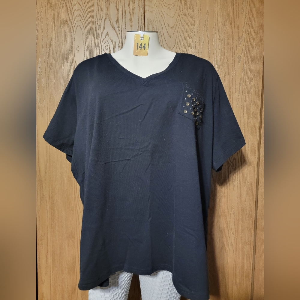Black Essentials T-Shirt with a Bling pocket 4XL